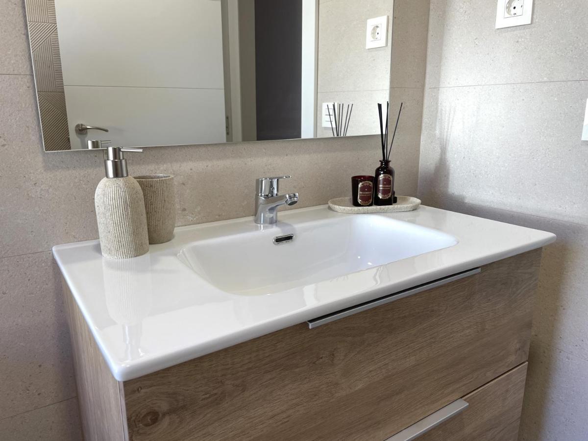 Byandreea Apartaments Etxebat Guernica y Luno Ngoại thất bức ảnh